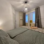 Seven - Two-bedroom Rovinj