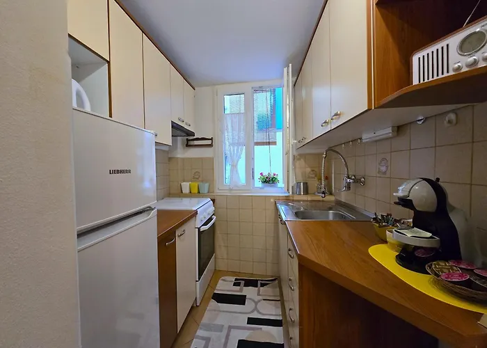 Seven - Two-bedroom Daire