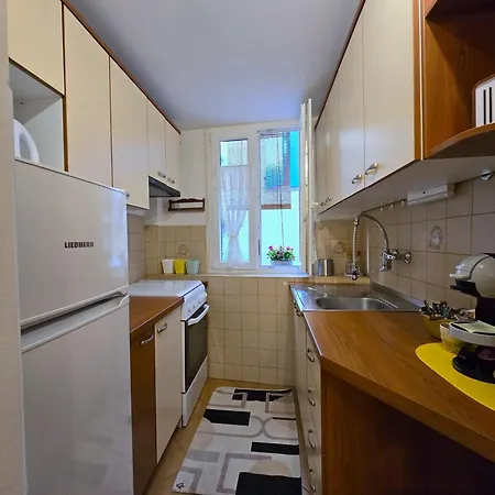 Seven - Two-bedroom Appartement